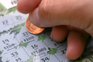 Len za 3 eurá môžete získať 10 000 €. Žreb OVOCNÁ PÁRTY je novým hitom medzi hráčmi